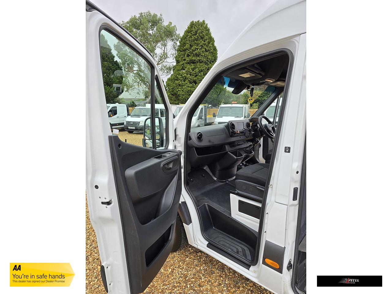 Mercedes-Benz Sprinter 2.1 311 CDI Panel Van 5dr Diesel Manual RWD L3 H2 Euro 6 (114 ps)
