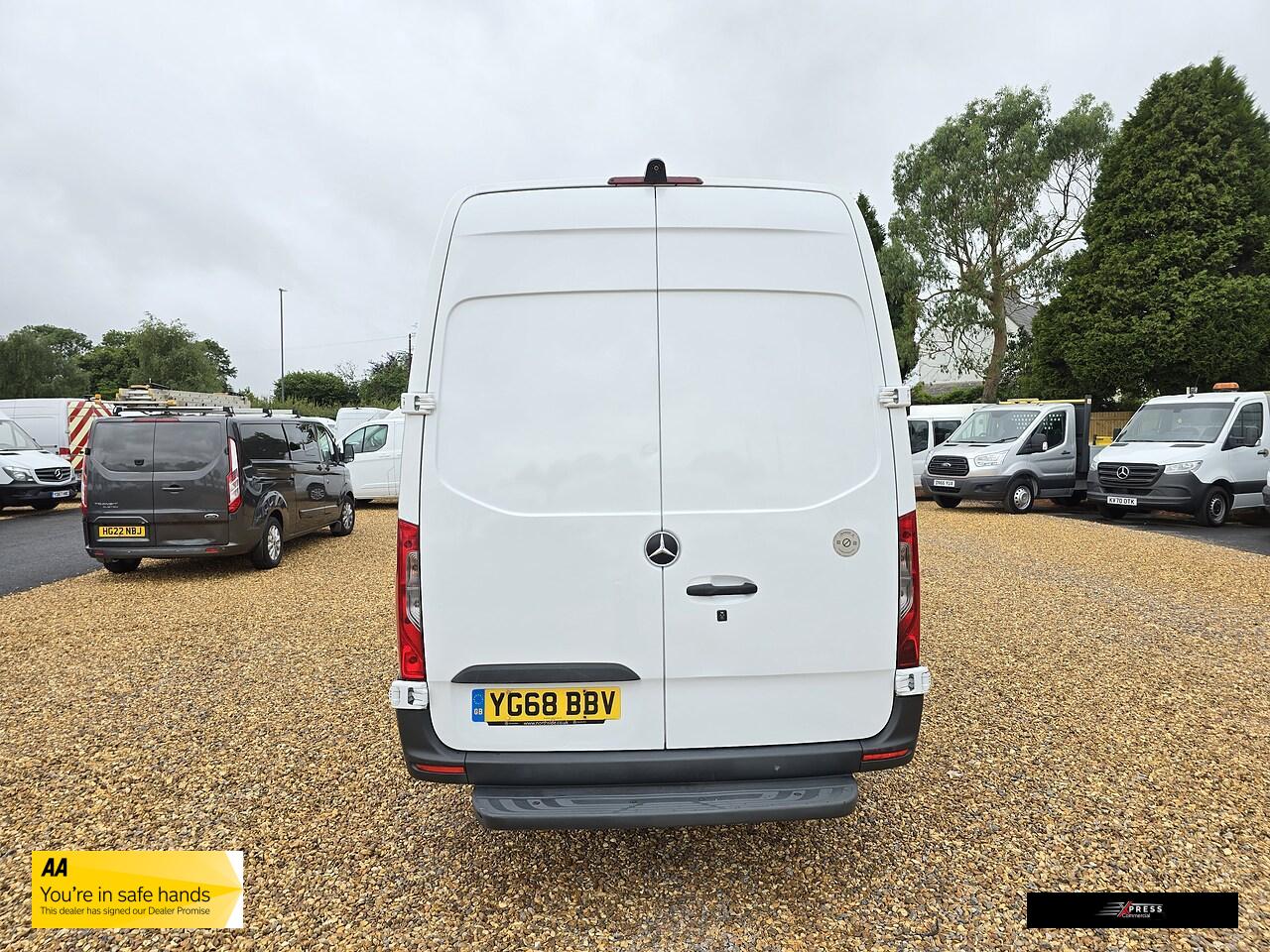 Mercedes-Benz Sprinter 2.1 311 CDI Panel Van 5dr Diesel Manual RWD L3 H2 Euro 6 (114 ps)