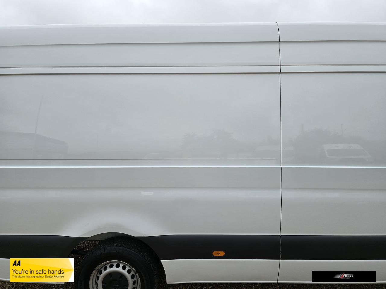 Mercedes-Benz Sprinter 2.1 311 CDI Panel Van 5dr Diesel Manual RWD L3 H2 Euro 6 (114 ps)