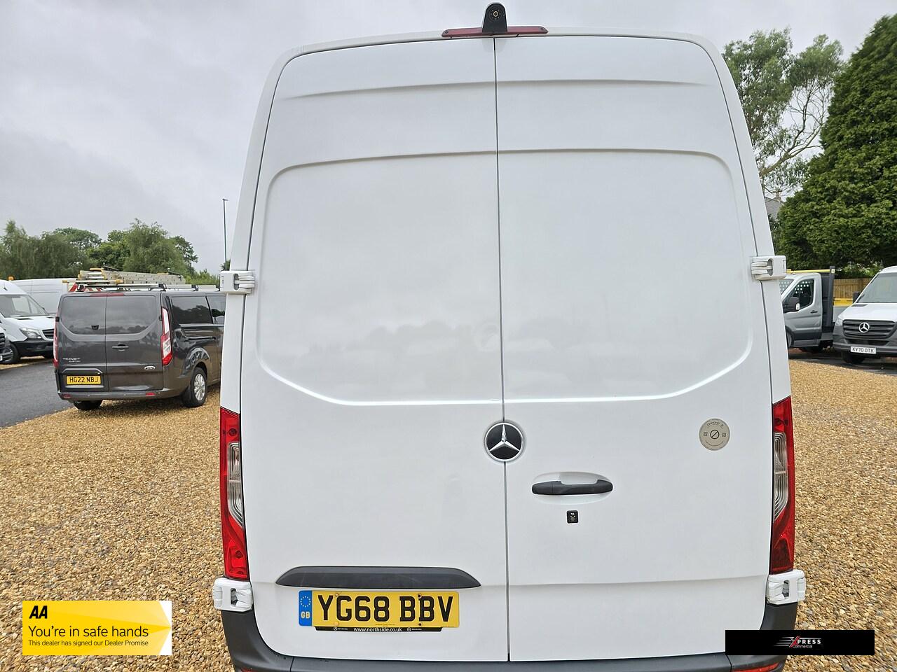 Mercedes-Benz Sprinter 2.1 311 CDI Panel Van 5dr Diesel Manual RWD L3 H2 Euro 6 (114 ps)