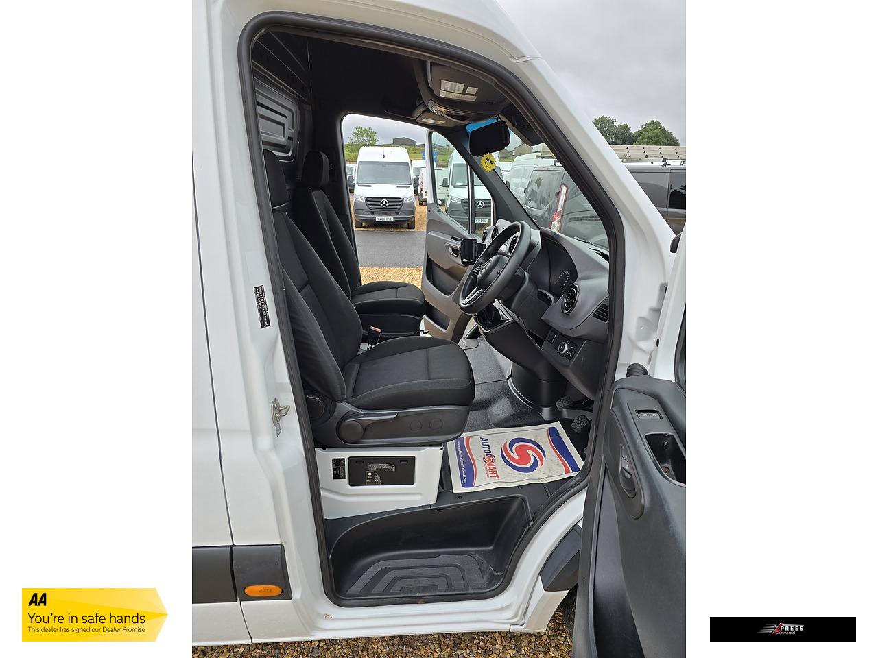 Mercedes-Benz Sprinter 2.1 311 CDI Panel Van 5dr Diesel Manual RWD L3 H2 Euro 6 (114 ps)