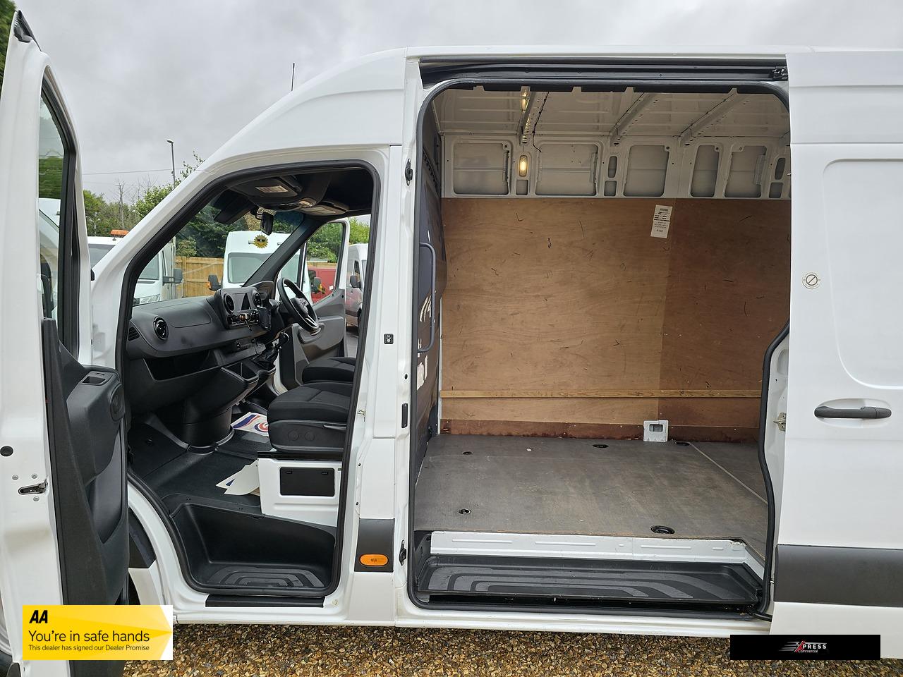 Mercedes-Benz Sprinter 2.1 311 CDI Panel Van 5dr Diesel Manual RWD L3 H2 Euro 6 (114 ps)