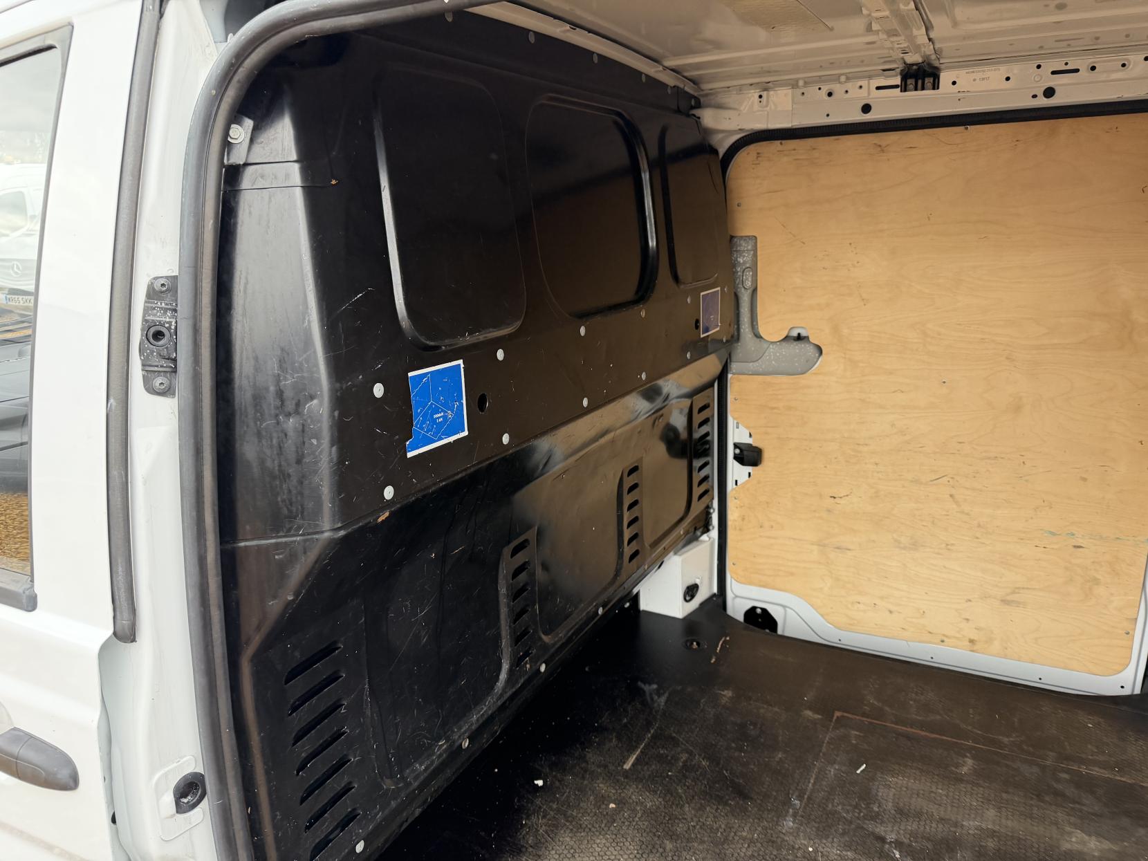 Mercedes-Benz Vito 2.1 113 CDi Panel Van 5dr Diesel Manual L1 (198 g/km, 136 bhp)