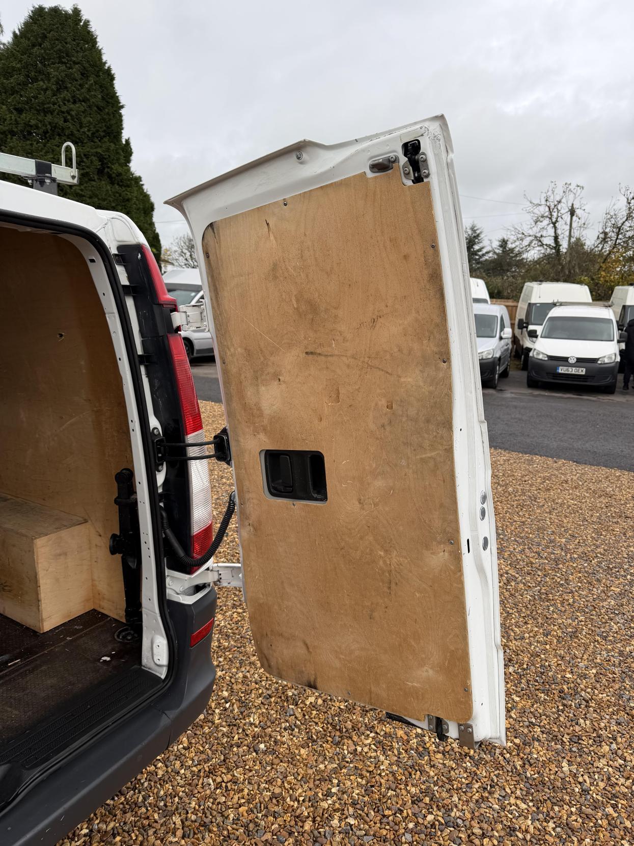 Mercedes-Benz Vito 2.1 113 CDi Panel Van 5dr Diesel Manual L1 (198 g/km, 136 bhp)