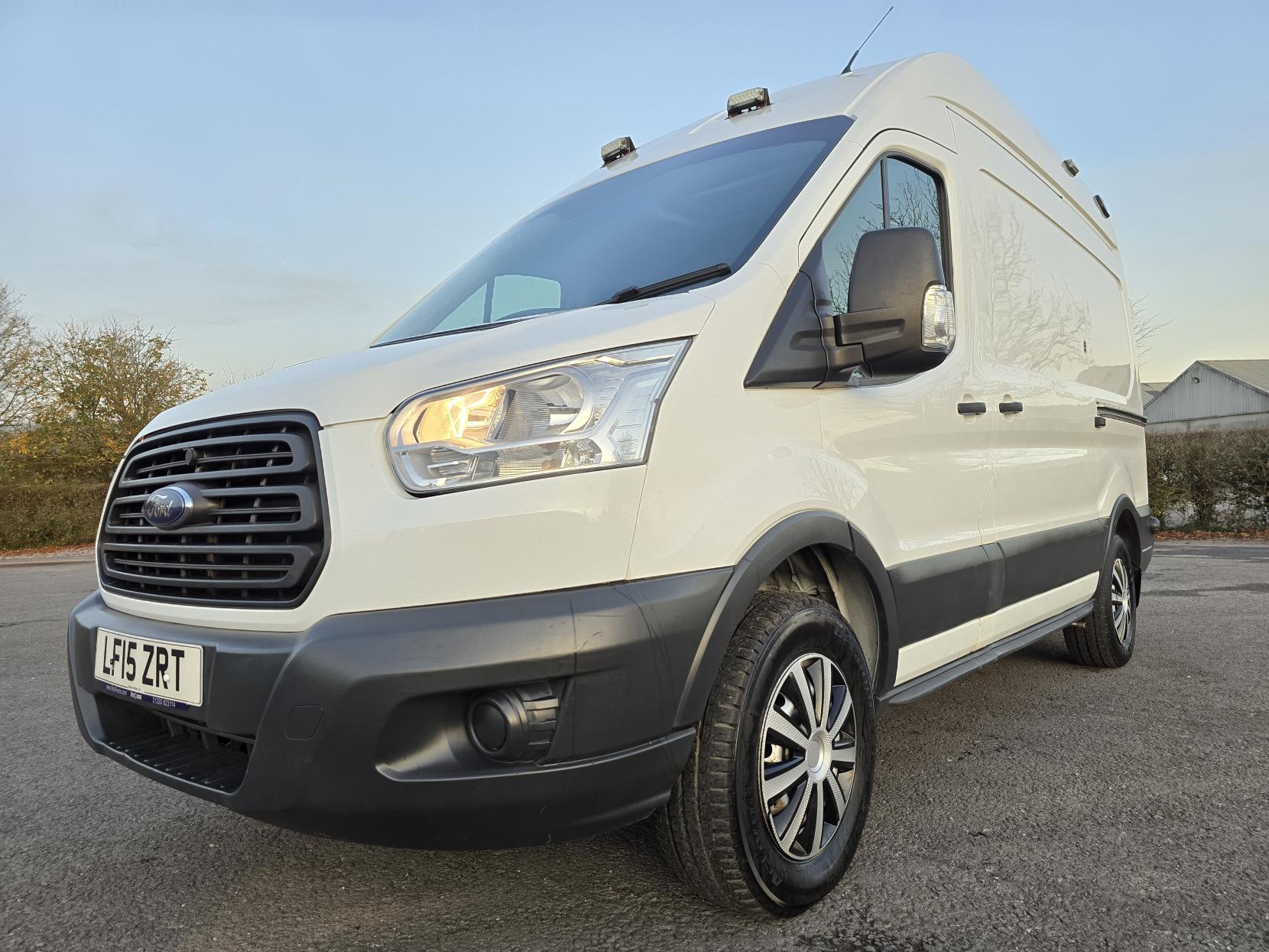 Ford Transit 2.2 TDCi 350 Panel Van 5dr Diesel Manual RWD L2 H3 Euro 5 (125 ps)