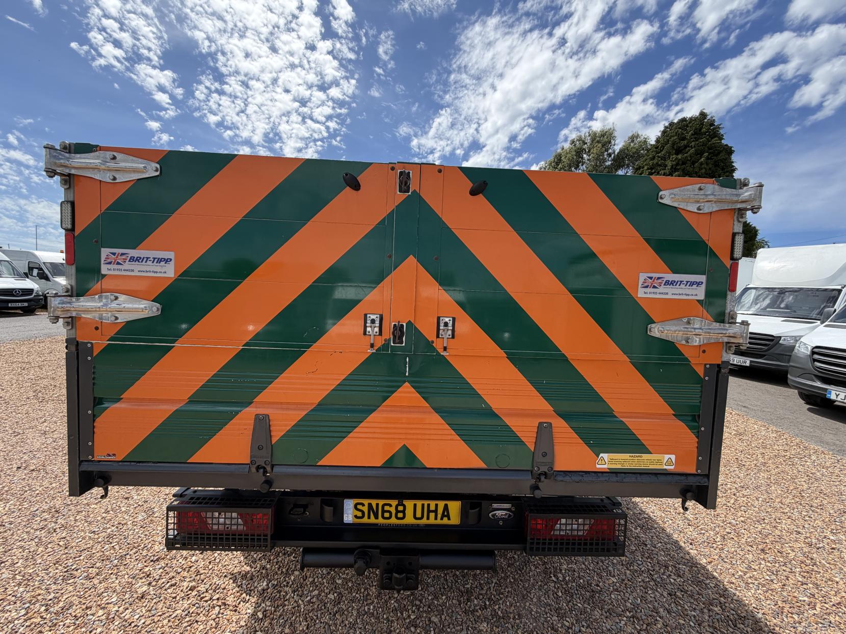 2018 Ford Transit 2.0 350 EcoBlue 1-Way Tipper 2dr Diesel Manual RWD L2 Euro 6 (s/s) (1-Stop, DRW) (170 ps) - Thumbnail 5