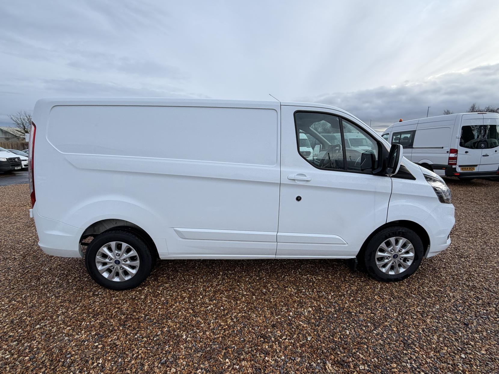 Ford Transit Custom 2.0 280 EcoBlue Limited Panel Van 5dr Diesel Auto L1 H1 Euro 6 (s/s) (130 ps)