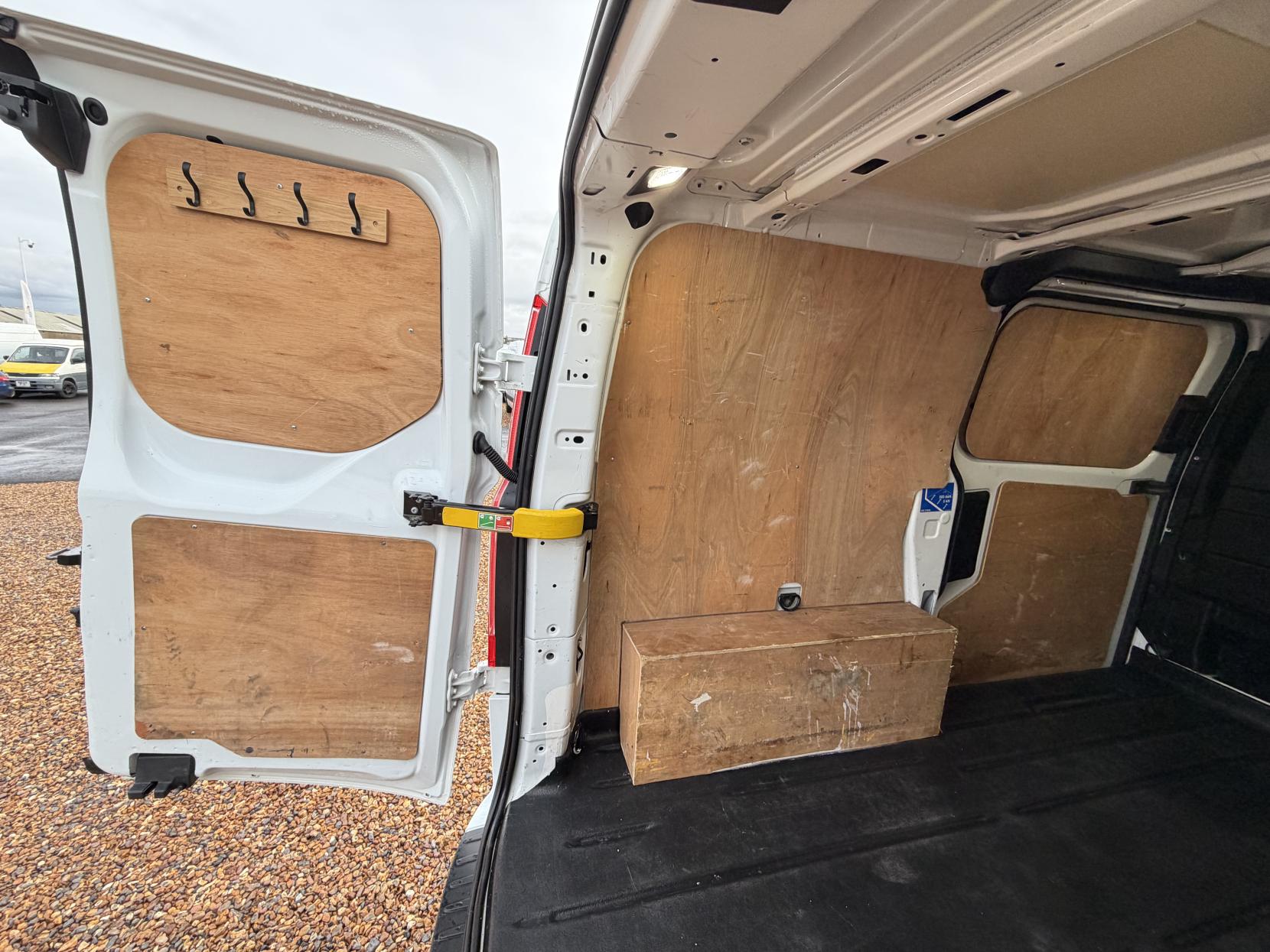 Ford Transit Custom 2.0 280 EcoBlue Limited Panel Van 5dr Diesel Auto L1 H1 Euro 6 (s/s) (130 ps)