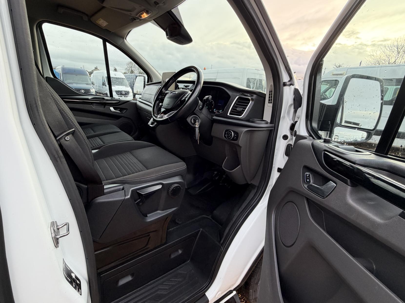 Ford Transit Custom 2.0 280 EcoBlue Limited Panel Van 5dr Diesel Auto L1 H1 Euro 6 (s/s) (130 ps)